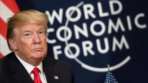  Trump en Davos: Siempre pondré a EEUU primero,  pero esto no quiere decir EEUU solo.