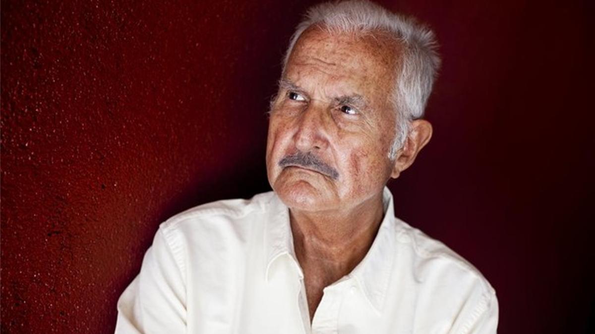 Carlos Fuentes, en la Casa América de Barcelona, en septiembre de 2011