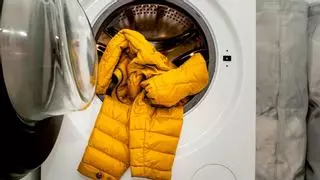 Cambio de armario 2024: el giro de rosca de la lavadora para lavar chaquetas y abrigos plumas sin estropearlos