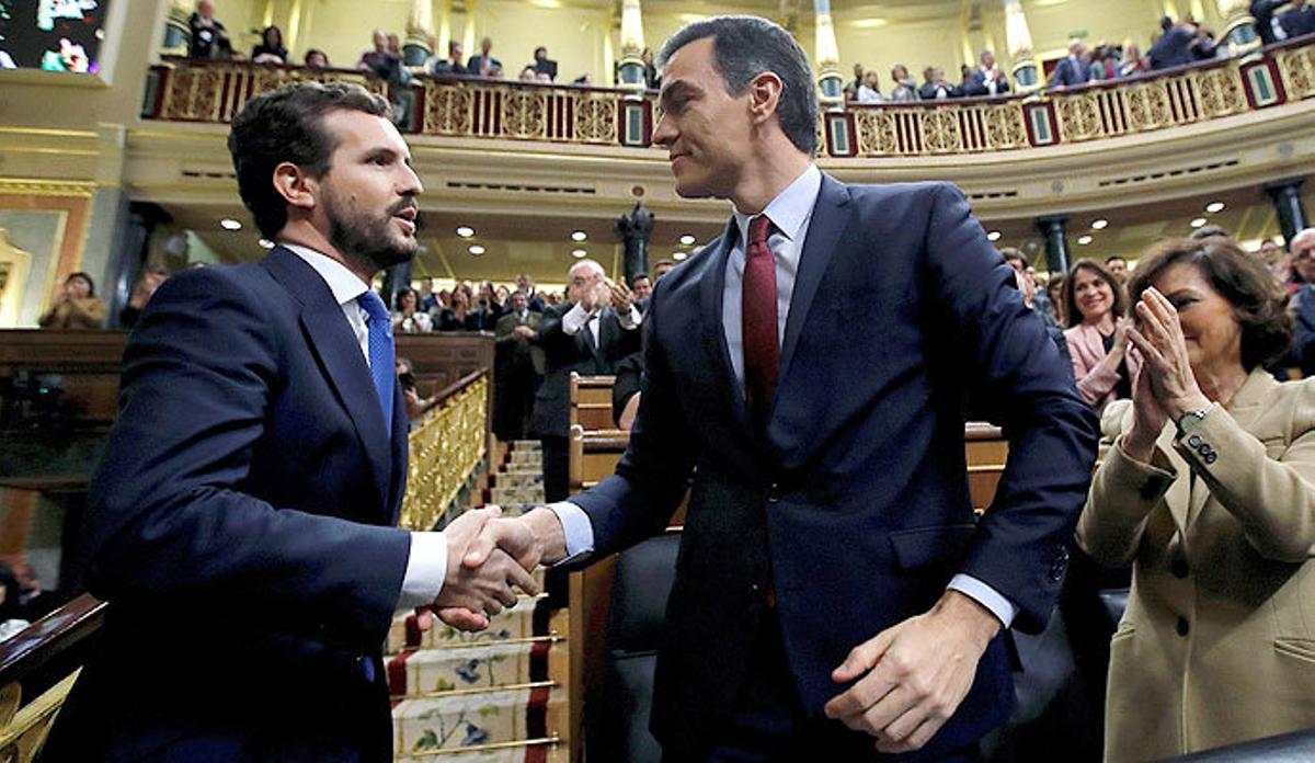 Pedro Sánchez, elegido presidente del primer Gobierno de coalición de la democracia española