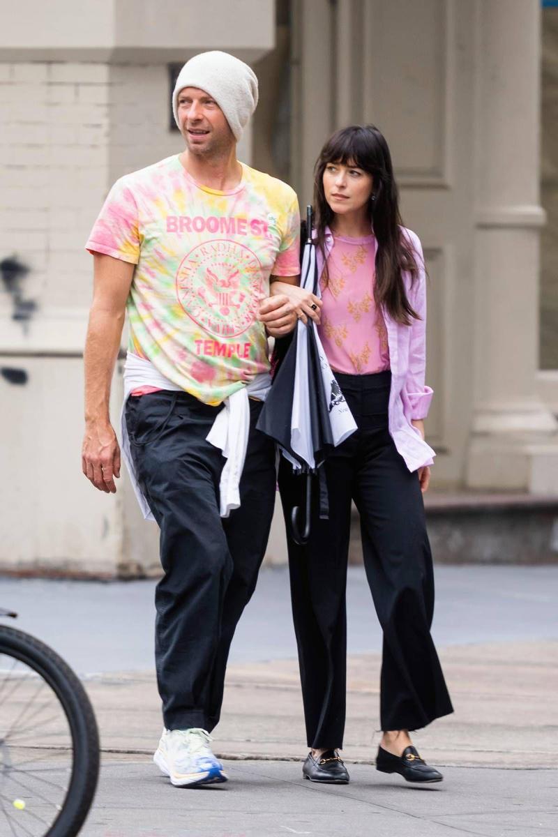 Chris Martin y Dakota Johnson juntos en Nueva York