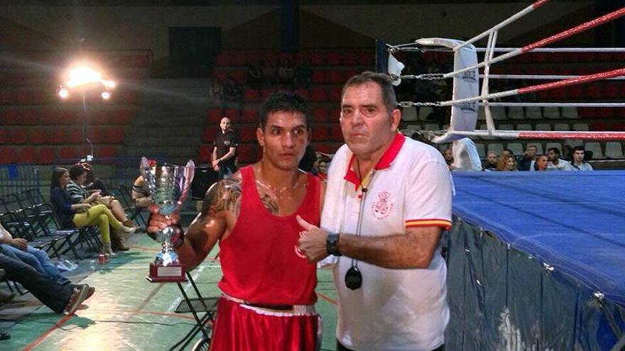 El púgil cordobés Luis Camacho gana la Copa Alcalde de Úbeda
