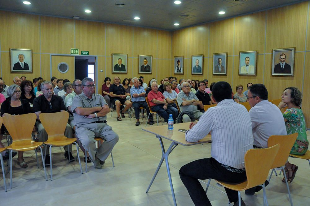 Reunión vecinal del Plan Especial de Protección.