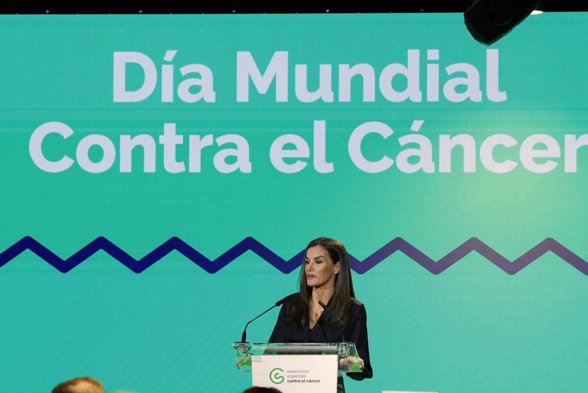 La reina Letizia preside el acto Día Mundial contra el Cáncer