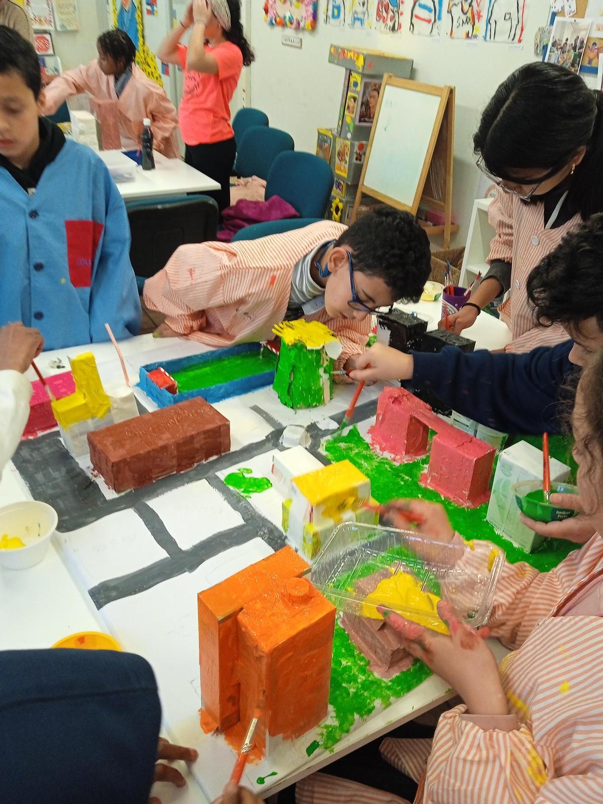 Entra en Joc fomenta la creativitat dels infants