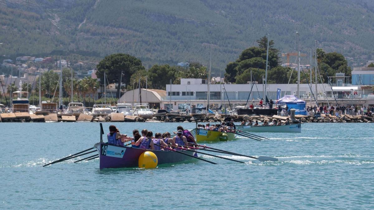 Una regata de remo