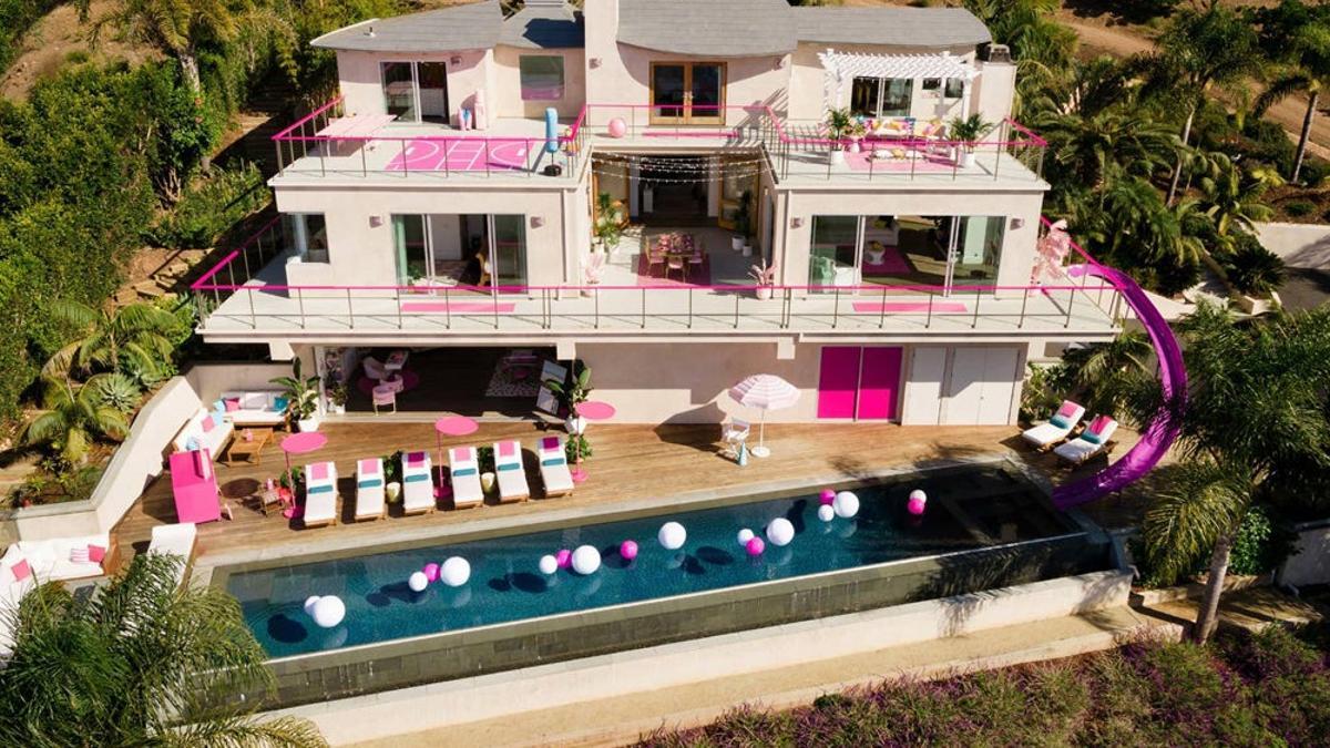 La casa de Barbie Malibú existe en la vida real, y sabemos dónde alquilarla