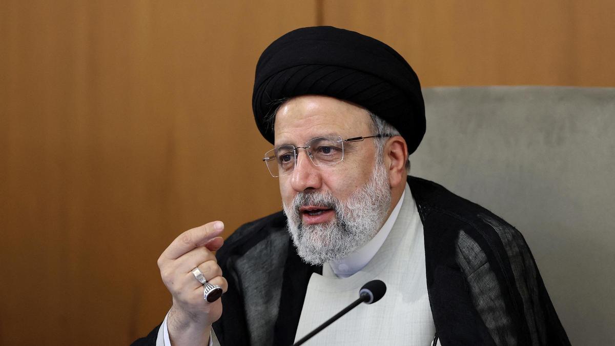 El presidente de Irán, Ebrahim Raisí, en una reunión del Gobierno el pasado domingo.