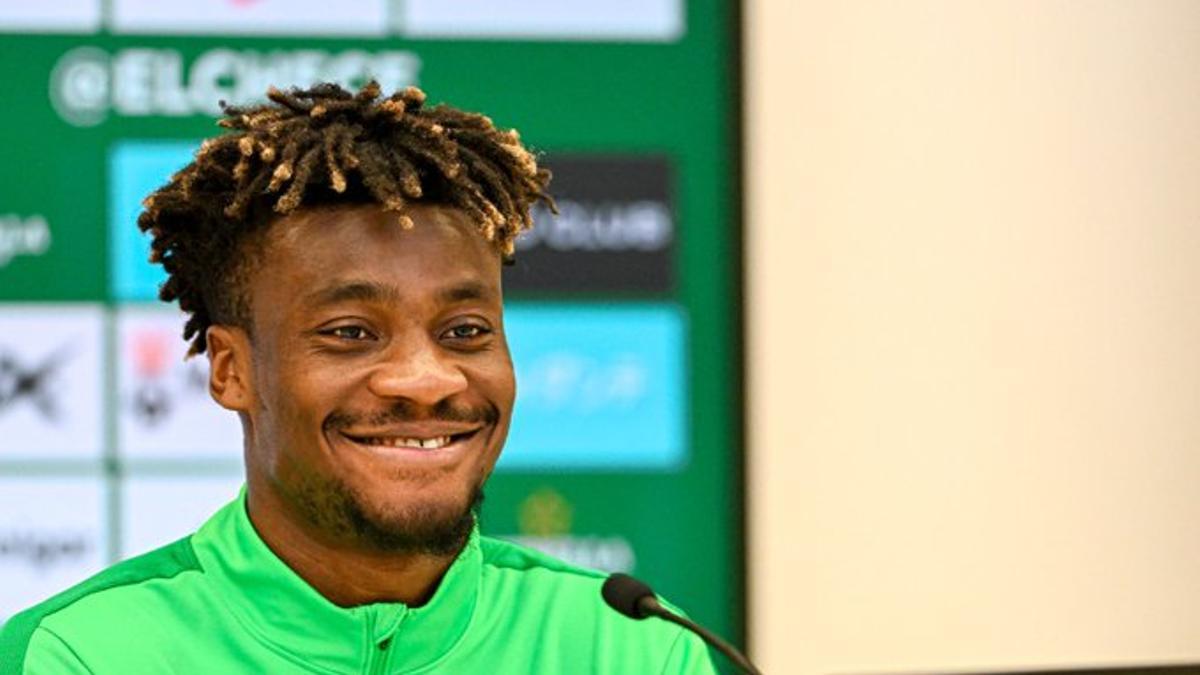 John Chetauya, durante la rueda de prensa, sonriente