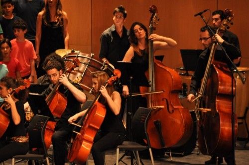 El Teatro Capitol se abre a los ciezanos