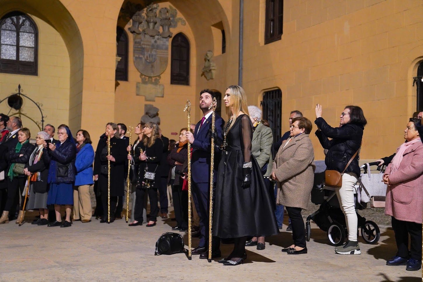 Las imágenes del traslado del Cristo Yacente de Gandia