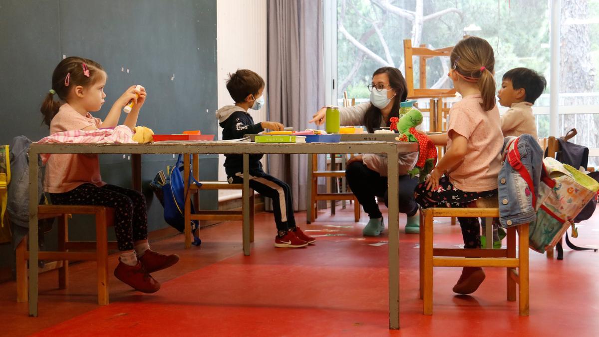 Alumnos de infantil en una escuela de Catalunya.