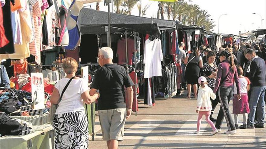 Vinaròs reordena paradas del mercadillo del jueves