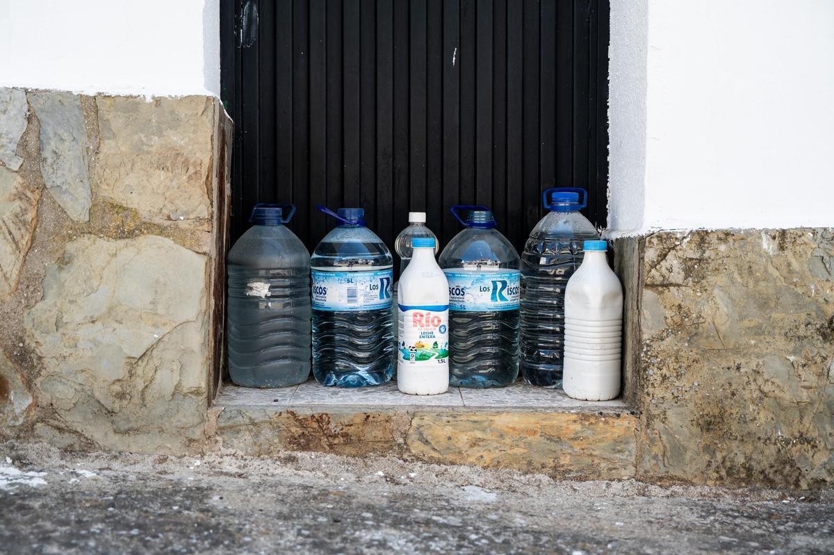Fotogalería | Casas de Millán: un día después del incendio Fotogalería | Casas de Millán: un día después del incendio