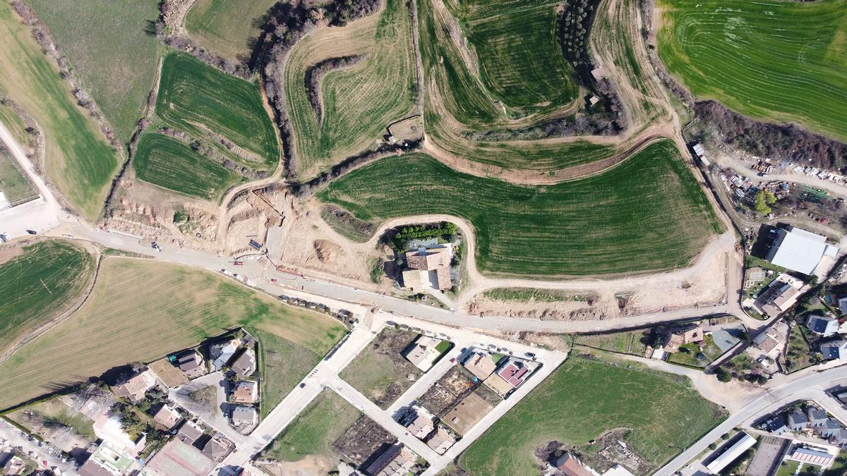 Imatge aèria de la zona de la Cabana del Silo que s&#039;està urbanitzant i on es posaran noms de dona als carrers