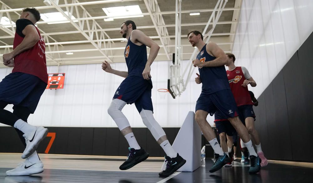 Entrenamientos de equipos ACB en L'Alqueria del Basket