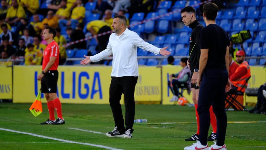 Echa un vistazo a las frases más celebres y contradictorias de Diego Martínez como entrenador de la UD Las Palmas