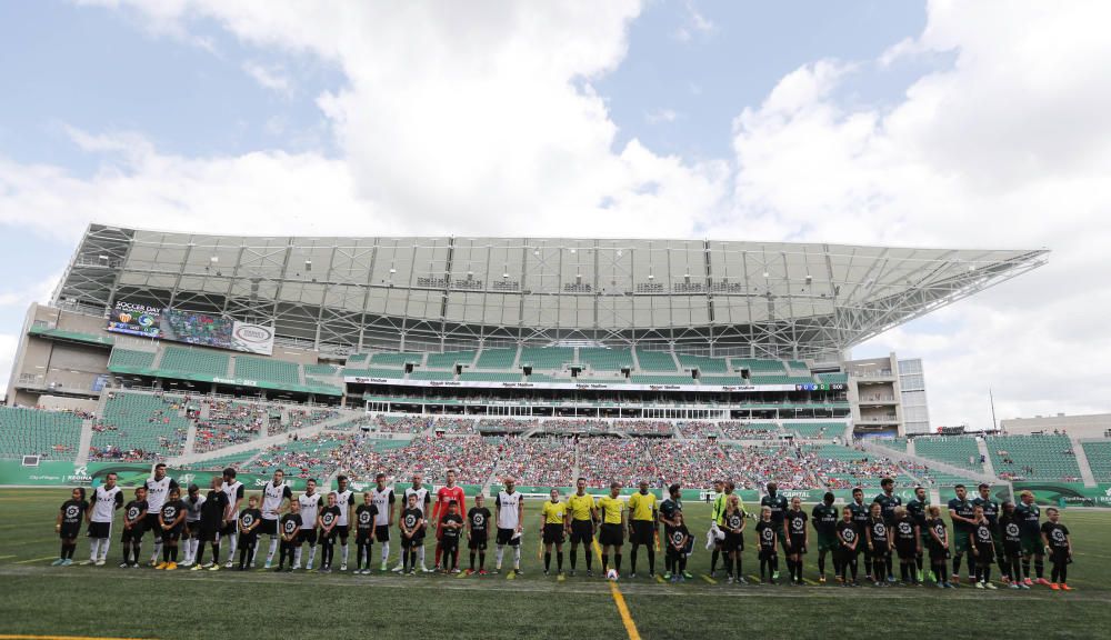 New York Cosmos - Valencia CF, en imágenes