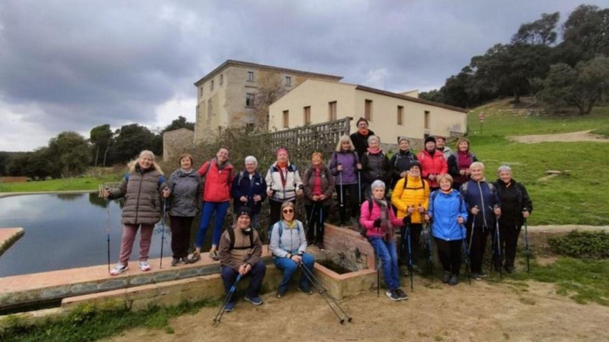 Finalitza el primer curs del cicle de marxa nòrdica per a gent gran a Calaf