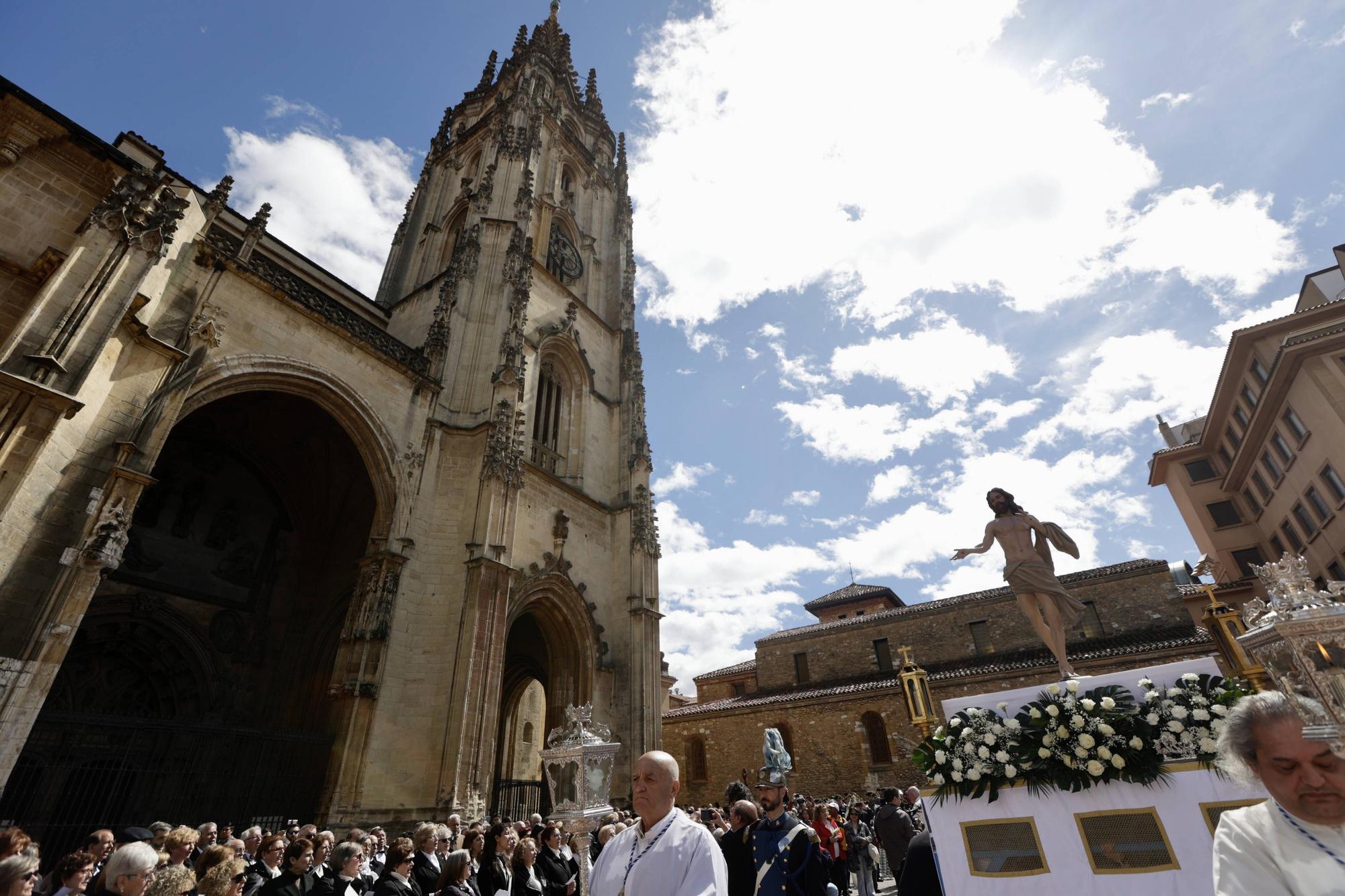 Domingo de Resurrección en Oviedo.