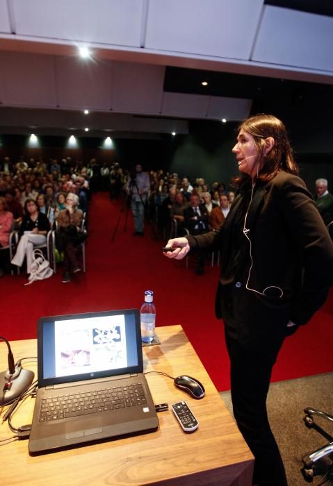 María Blasco participa en la segunda jornada de la II Semana de la Ciencia