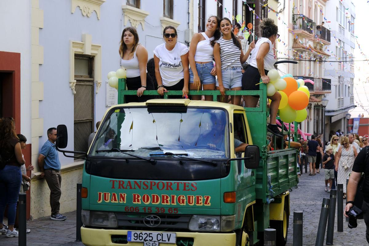 Día principal de las Fiestas de la Virgen de Guía. Batalla de flores