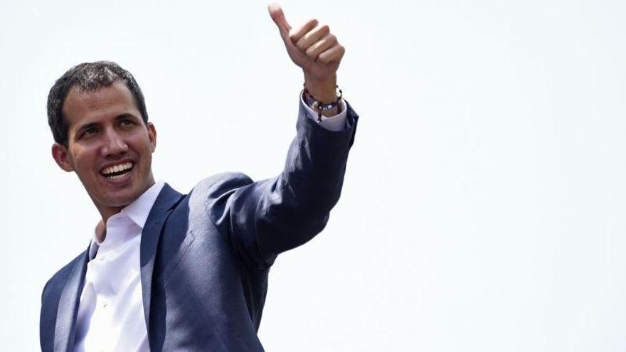 Japón notifica a Venezuela su apoyo a Guaidó como presidente interino
