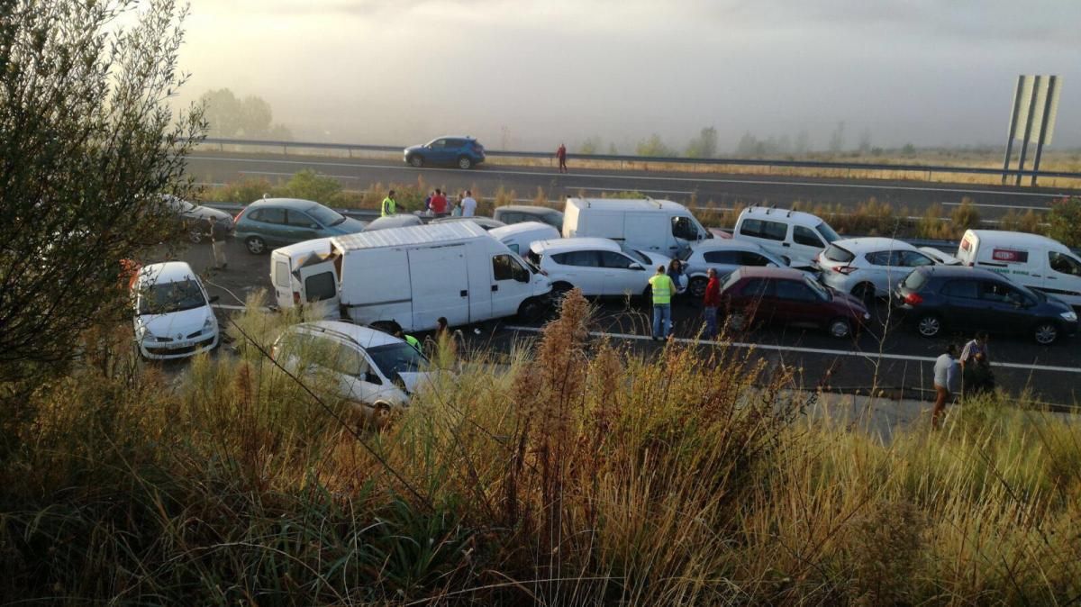 Accidente múltiple en Galisteo