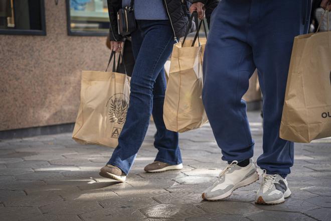 "Gastar es el día a día del mundo en que vivimos, basado en el consumismo"