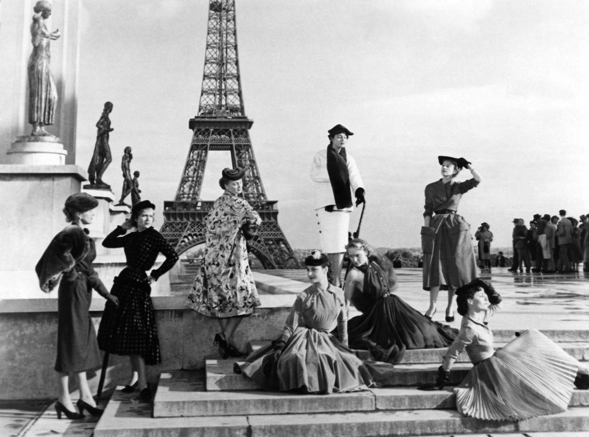 Looks de Christian Dior en la película 'Bajo el cielo de París', de 1951