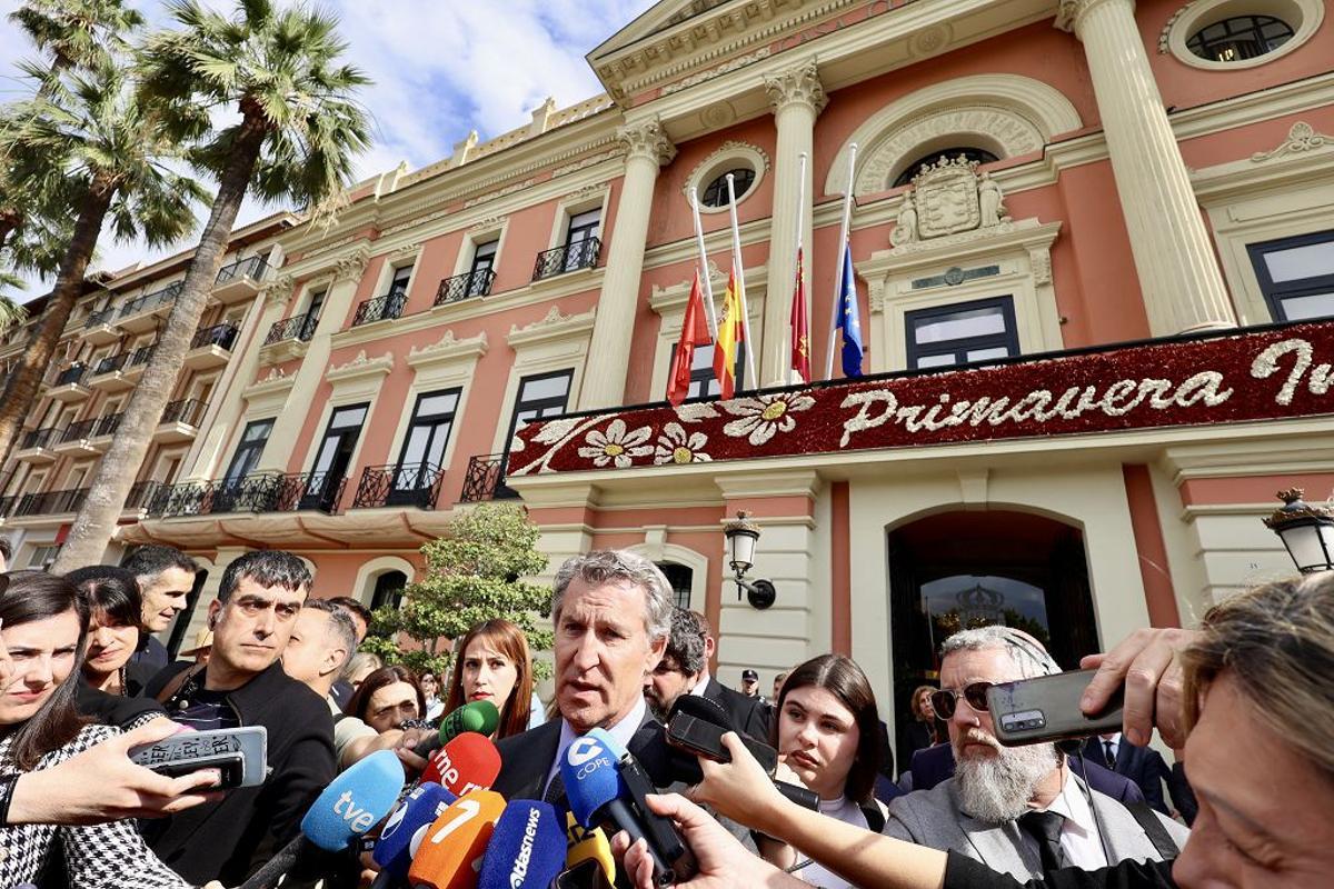 Las imágenes del entierro de José Ballesta en Murcia