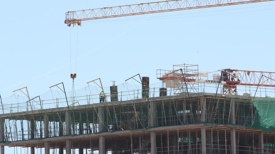 Obras de una promoción de viviendas en Málaga capital.