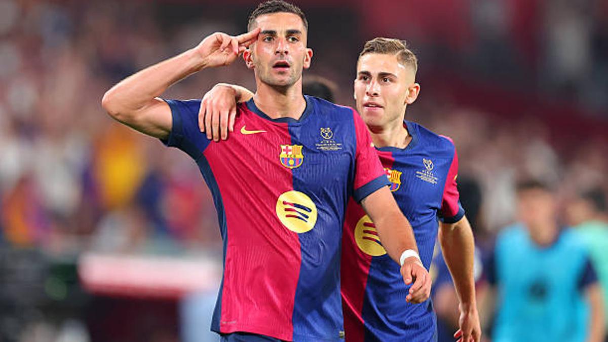 SEVILLE, SPAIN - APRIL 26: Ferran Torres of FC Barcelona celebrates scoring his team's second goal during the Copa del Rey Final match between FC Barcelona and Real Madrid at Estadio de La Cartuja on April 26, 2025 in Seville, Spain. (Photo by Fran Santiago/Getty Images)