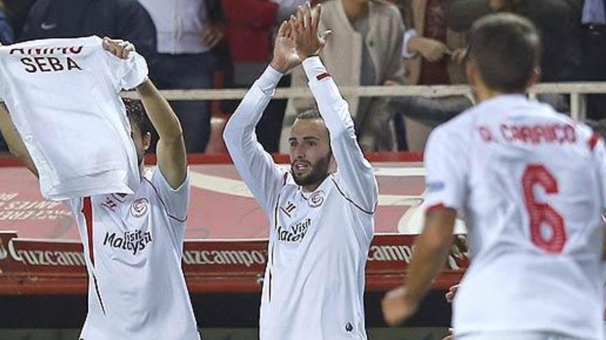 Nico Pareja celebra su gol ante el Celta.