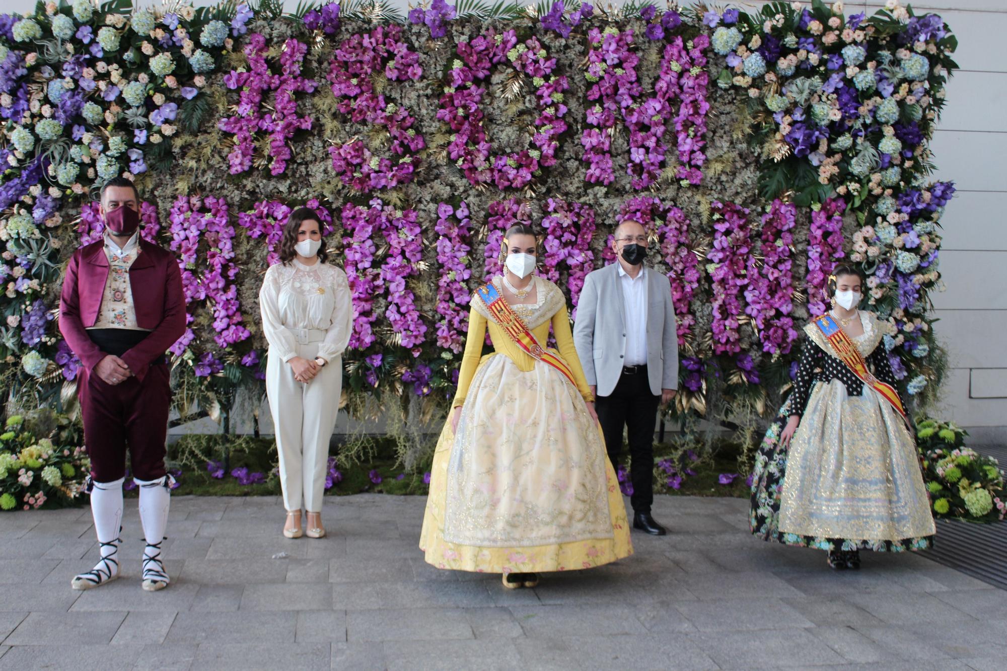 "Photocall" de las Juntas Locales Falleras en la Fiesta del Patrimonio