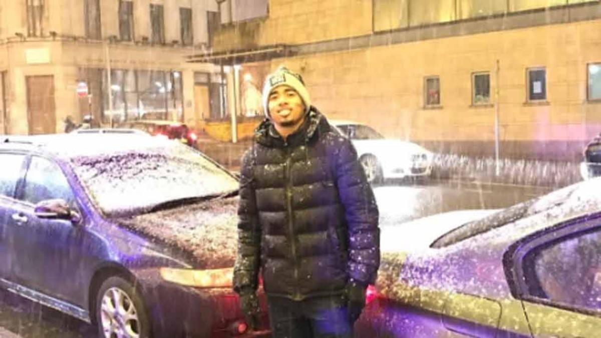 Gabriel Jesus, en las calles de Manchester