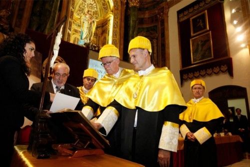 Nuevos Doctores Honoris Causa por la UCAM, René Verdonk y Juan Carlos Izpisua