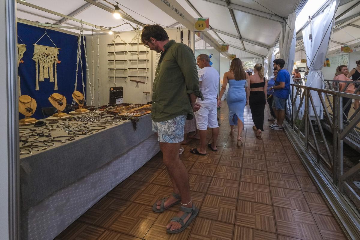 13-08-2024 SAN BARTOLOMÉ DE TIRAJANA. Feria de Artesanía del Faro de Maspalomas  | 13/08/2024 | Fotógrafo: Andrés Cruz