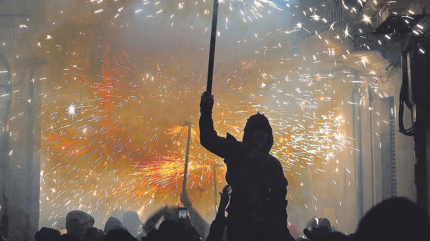 Els Diables de l’Onyar s’encarreguen de nou de la gran nit pirotècnica