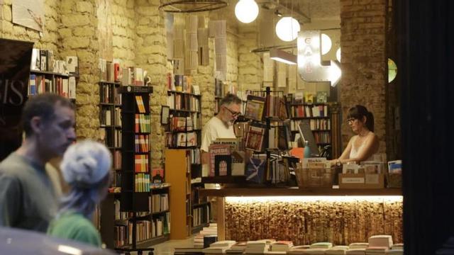 Local de la nueva sede de la librería 80 Mundos, la más antigua en activo en Alicante, en imagen de archivo. | INFORMACIÓN
