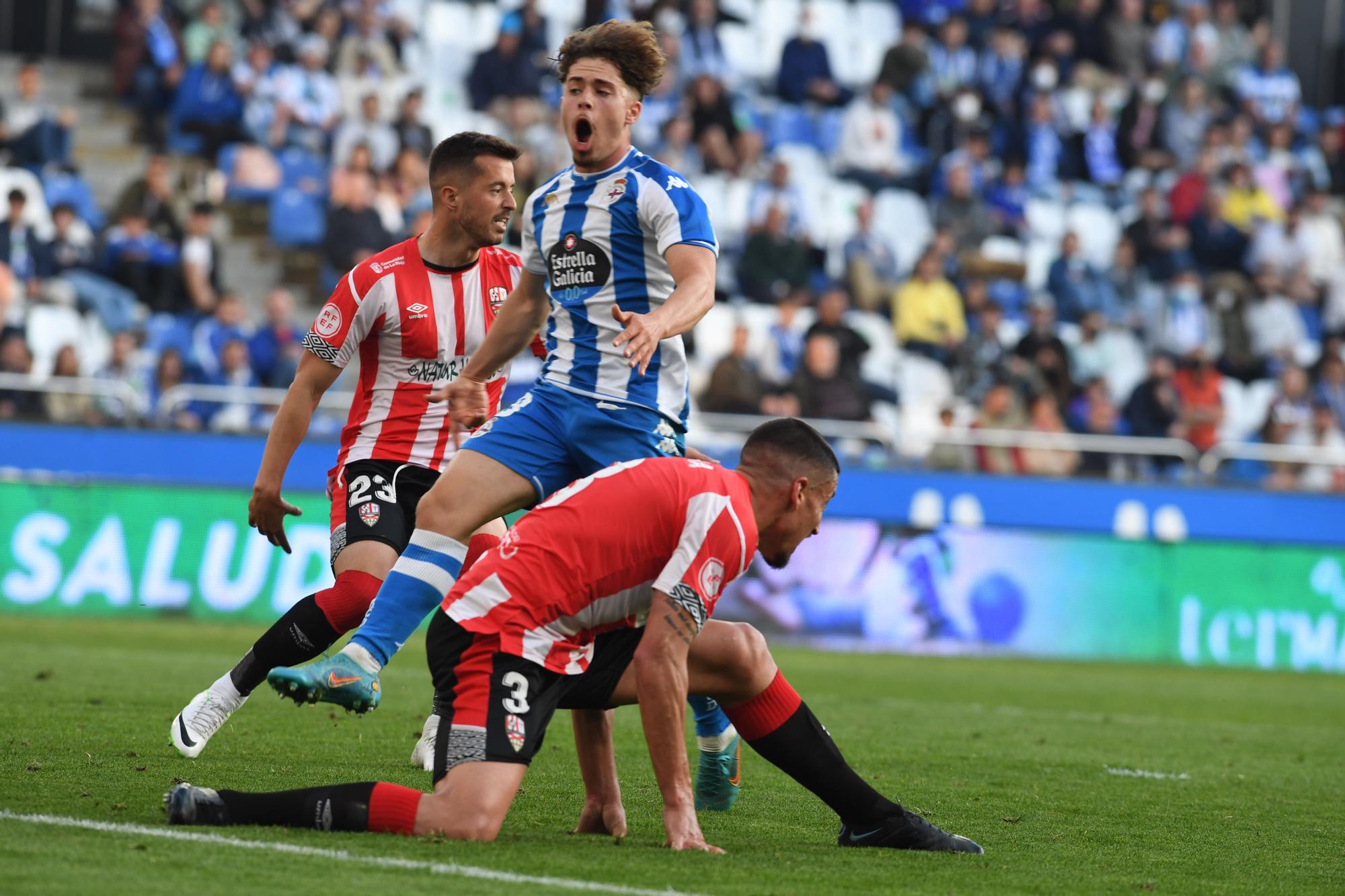 Deportivo 3 - 0 UD Logroñés