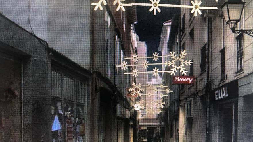 Modelo de alumbrado navideño que se está instalando en calles del Casco Vello