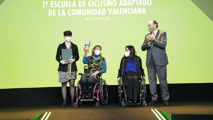 Ruth Aguilar recibe el premio SuperA de Iberdrola