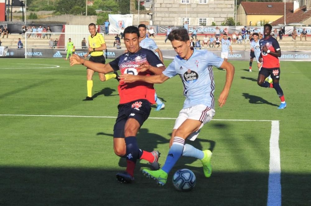 El Celta bate al Lille por la mínima en A Lomba