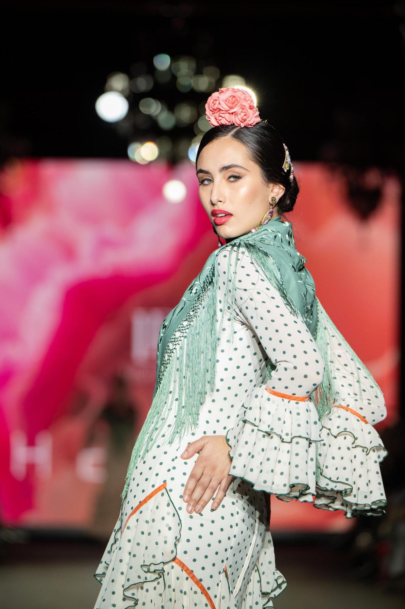 Diseños de Luis Pérez.