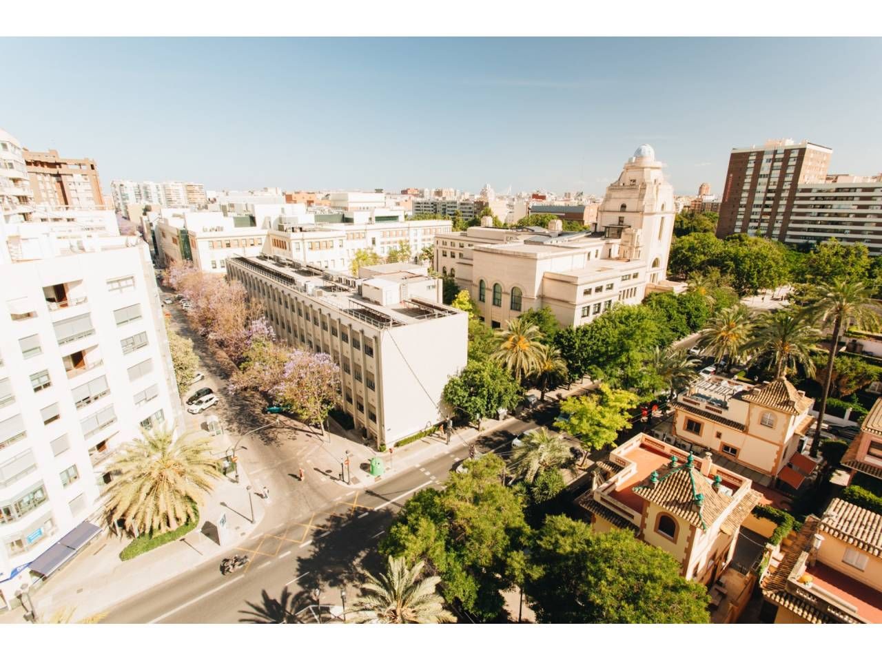 Ático de 270 m2 frente a los Jardines del Real en València