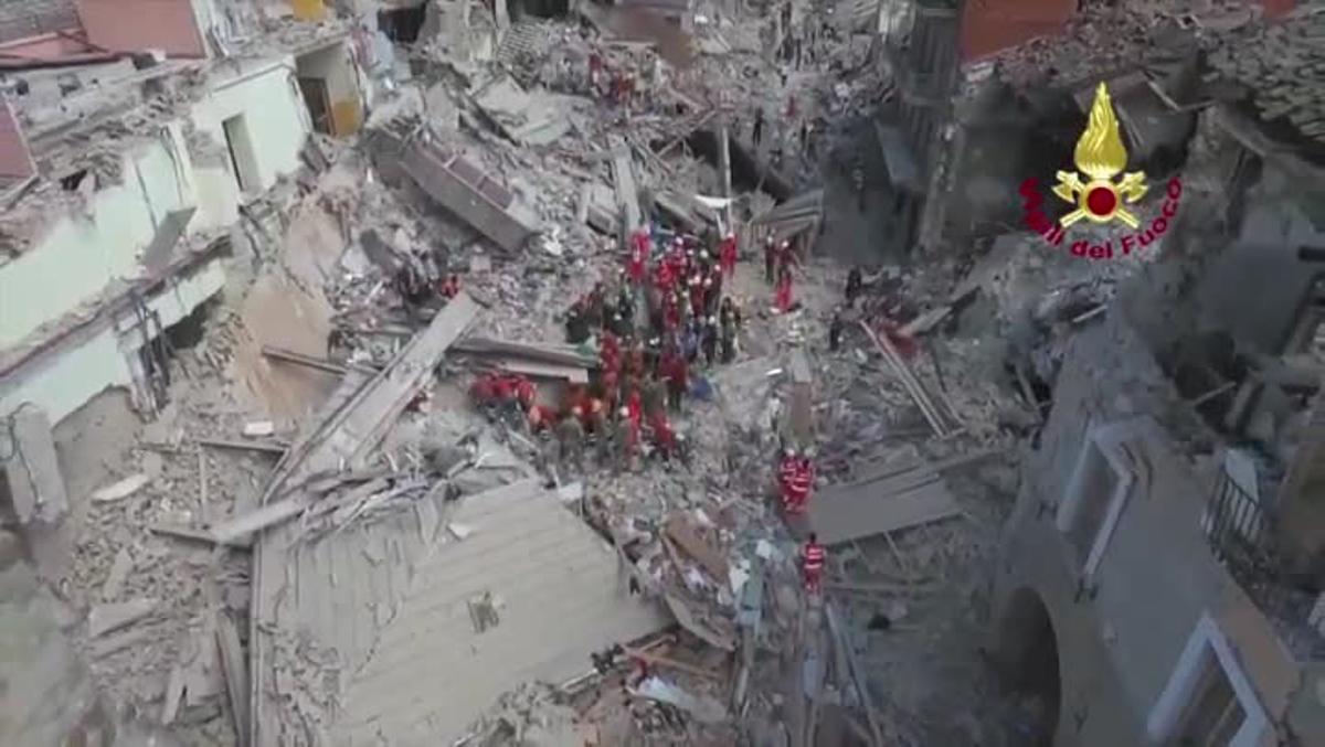 Un dron grava l’estat en què ha quedat Amatrice després del terratrèmol.