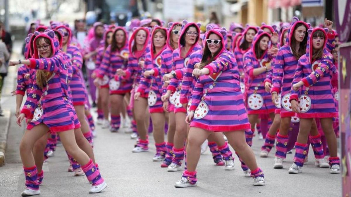 Castelló d’Empúries trasllada la gresca del Carnaval al mes de maig | GERARD BLANCHÉ (ARXIU)