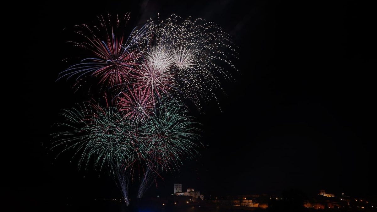 Fuegos artificiales de San Pedro 2022