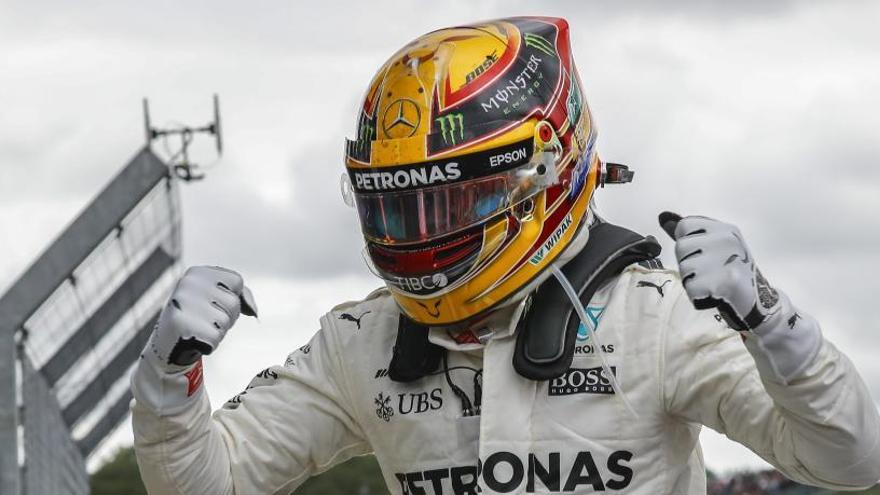 Lewis Hamilton aconsegueix la victòria a Silverstone